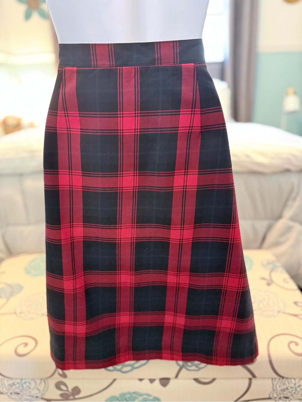 Lands' End Red and Black Plaid A-Line Skirt - Picture 3 of 4